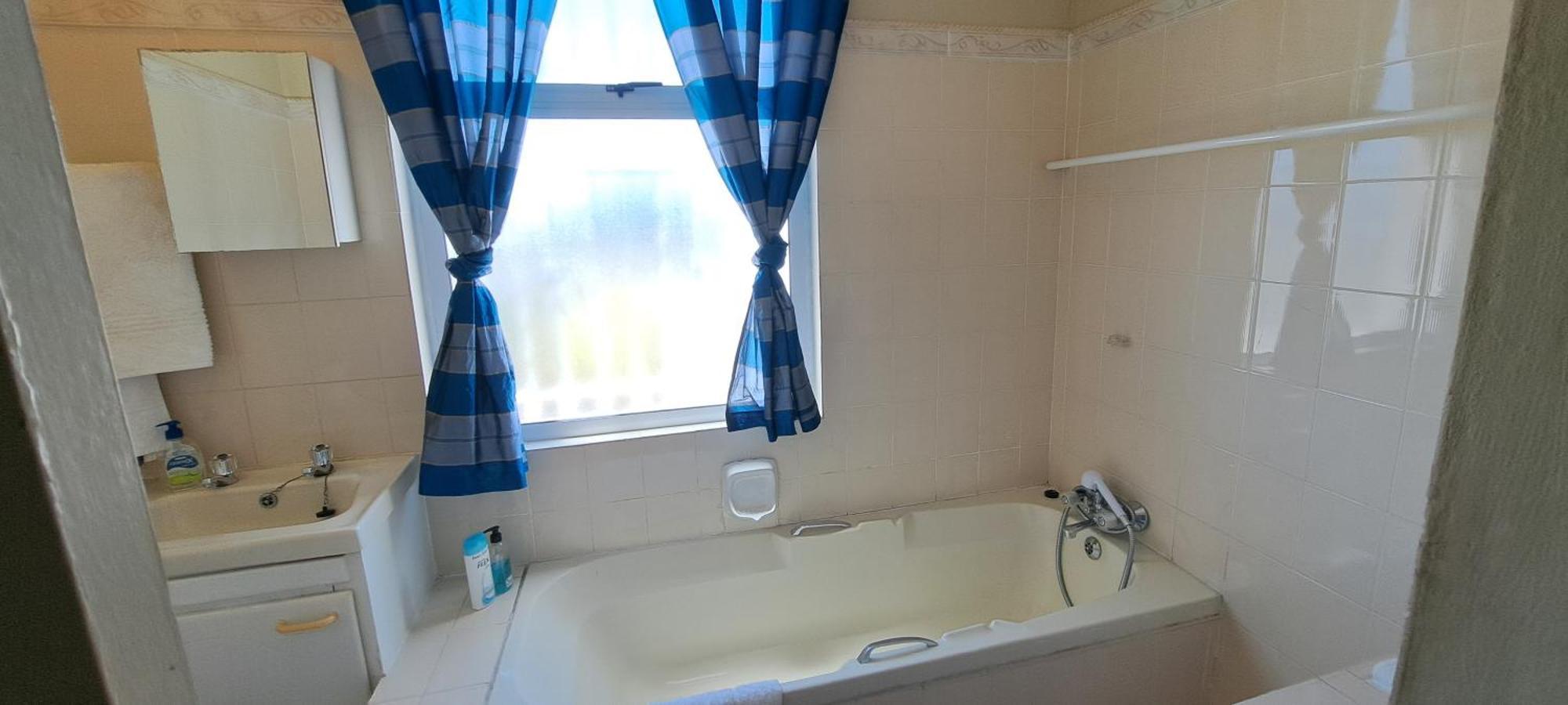 Raston Guest House Lambert's Bay Room photo